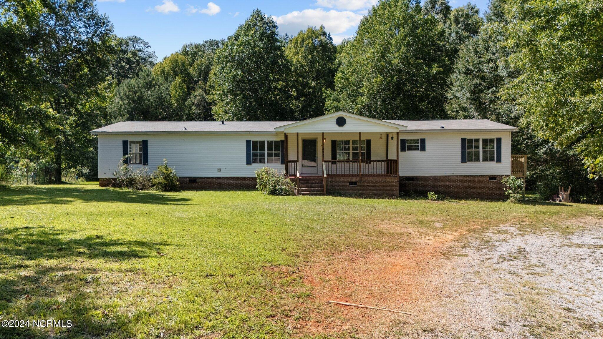424 Falcon Middlesex, NC 27557 - Photo 8 of 52 8-web-or-mls-DJI_20240906142626_0465_D