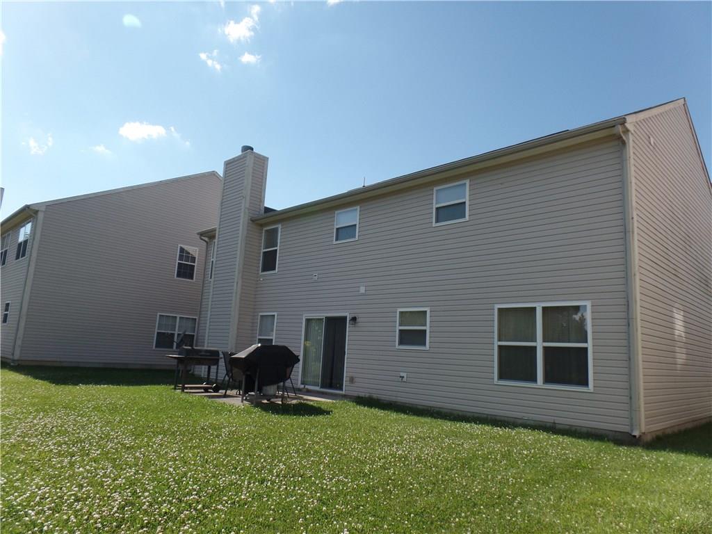 11143 Schoolhouse Road Fishers, IN 46037 - Photo 14 of 16 Gallery Image 14
