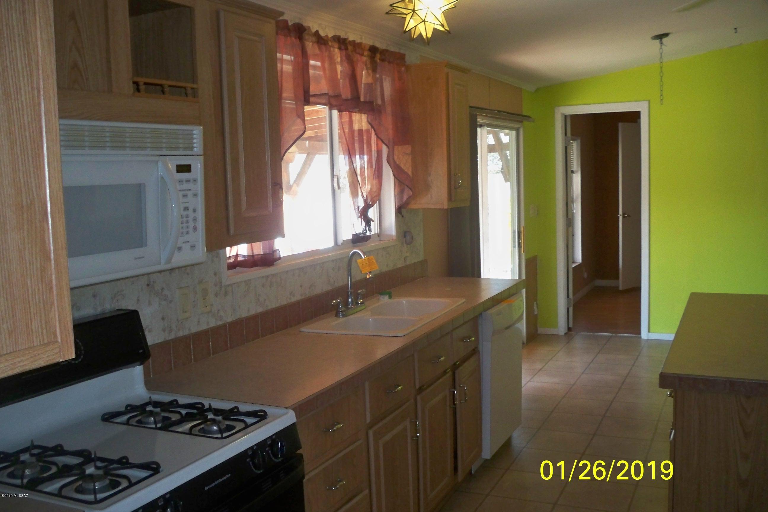 7088 South Indian Agency Road Tucson, AZ 85746 - Photo 8 of 16