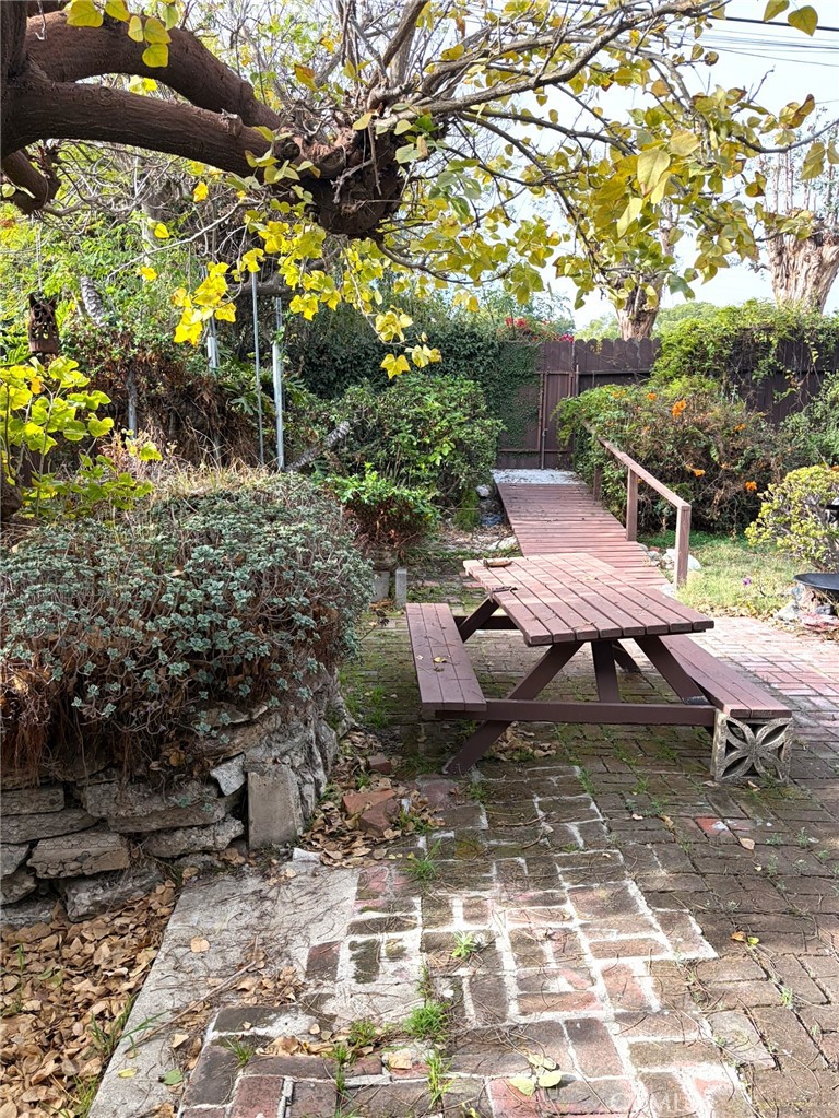 3457 Greenfield Avenue Los Angeles, CA 90034 - Photo 12 of 17 Backyard