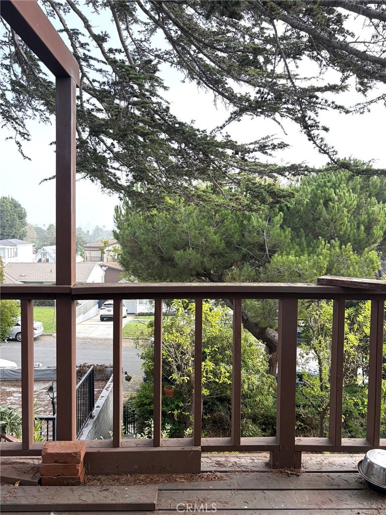 3457 Greenfield Avenue Los Angeles, CA 90034 - Photo 17 of 17 Neighborhood View from Front Deck