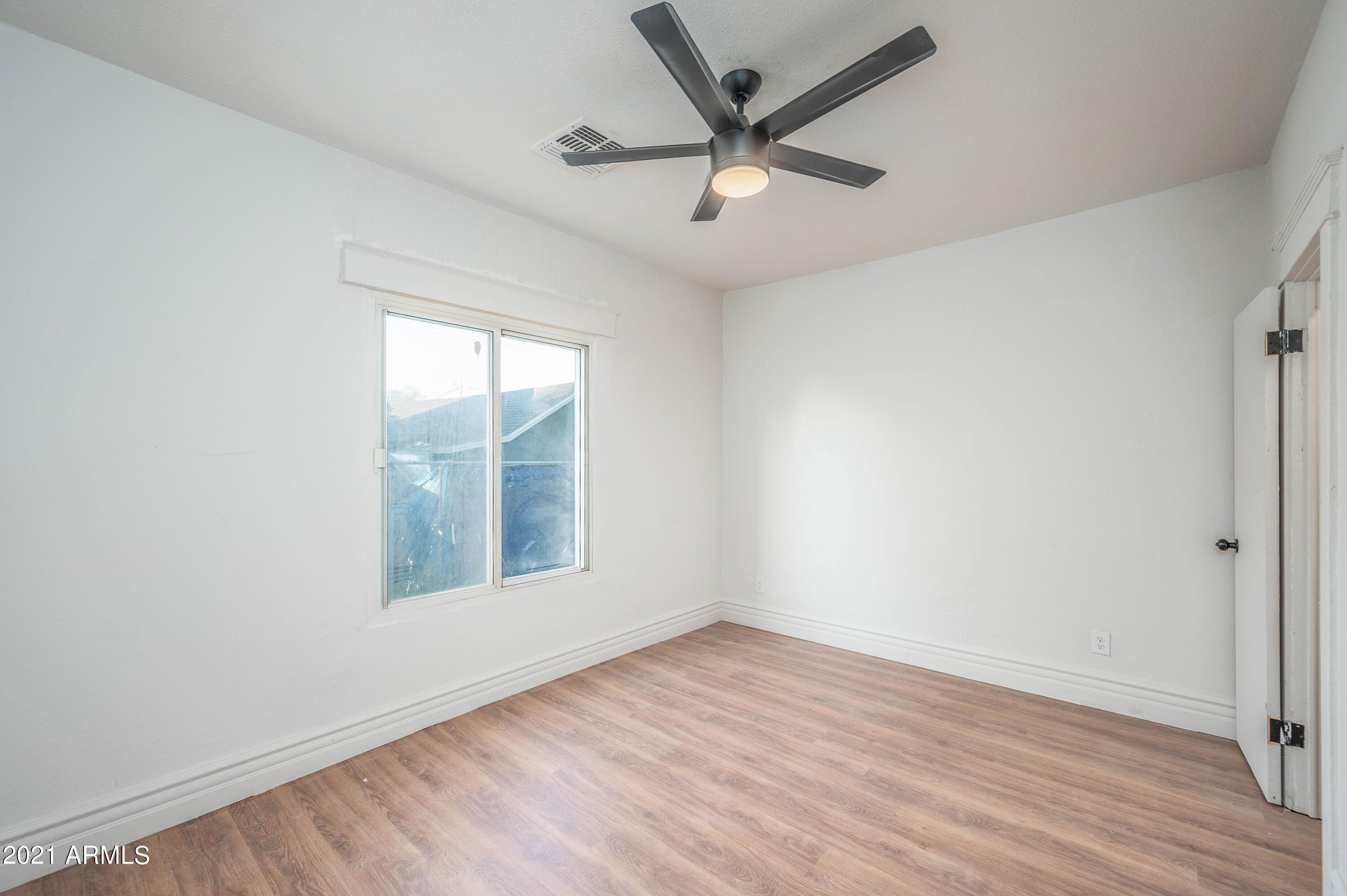 805 South 1st Avenue Phoenix, AZ 85003 - Photo 18 of 23 Second Bedroom
