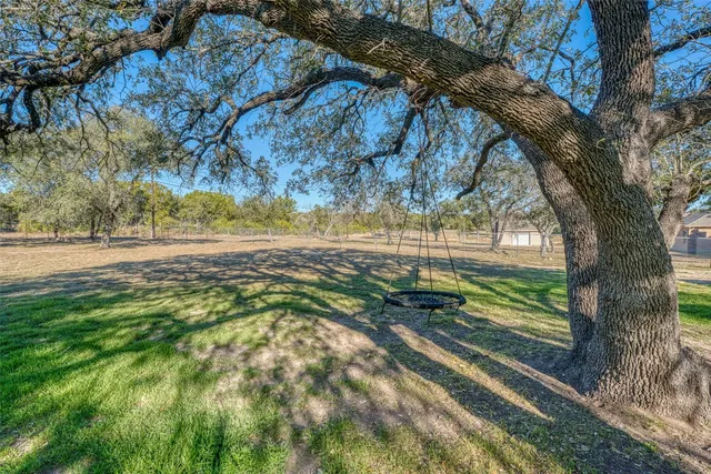 $499,000 | 326 Sunrise Hills, Lampasas, TX 76550
