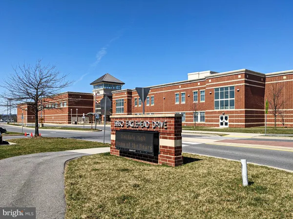 $340,000 | 10280 Hopewell Street, Unit 302, New Market, MD 21774