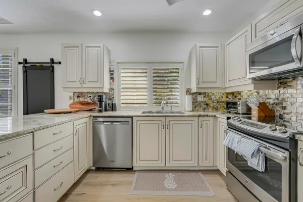 $8,500 | 26 VÃa Aurelia, Palm Beach Gardens, FL 33418