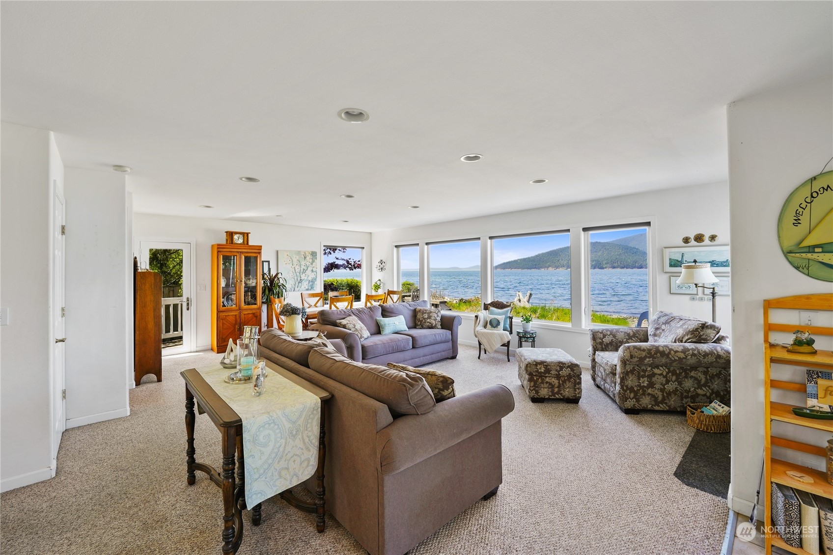 4233 Edens Road Anacortes, WA 98221 - Photo 14 of 40 Gallery Image 14