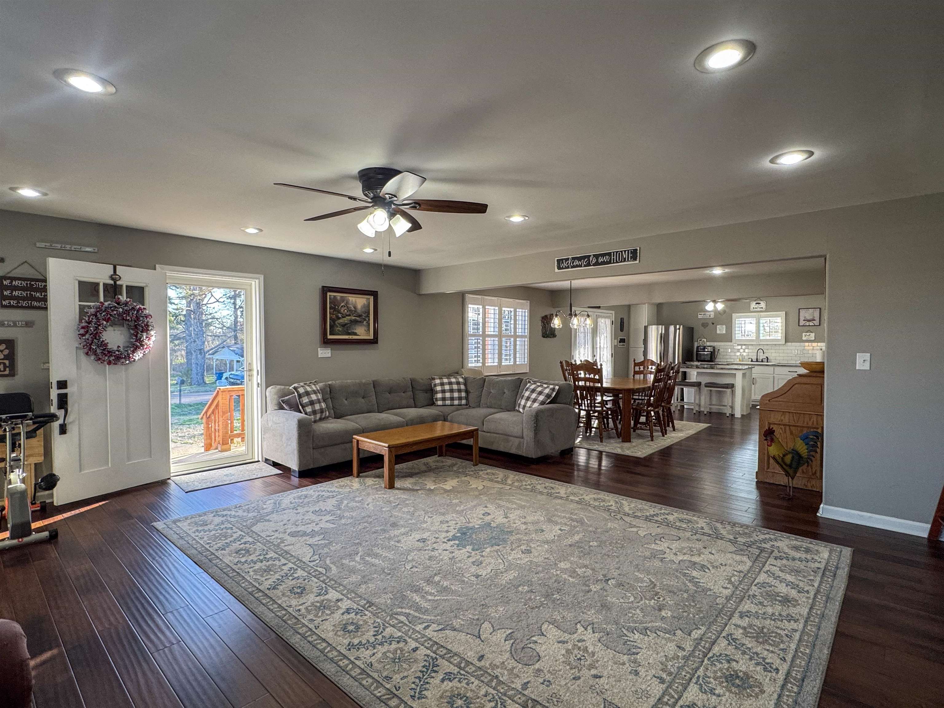 792 Smith Drive Covington, TN 38019 - Photo 13 of 34 Living room with a ceiling fan, dark wood finished floors, and recessed lighting