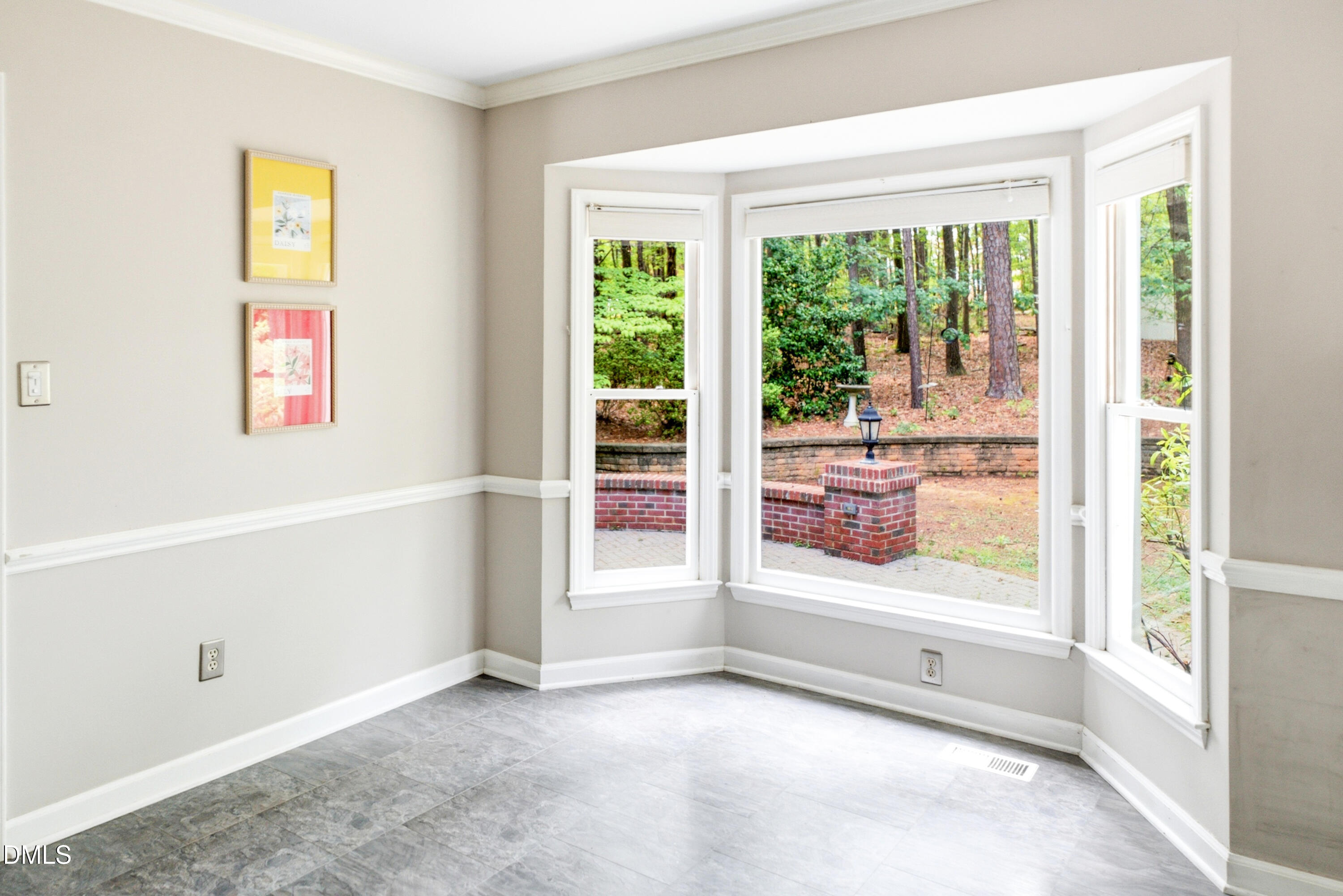 8112 Morgans Way Raleigh, NC 27615 - Photo 6 of 30 Breakfast Area