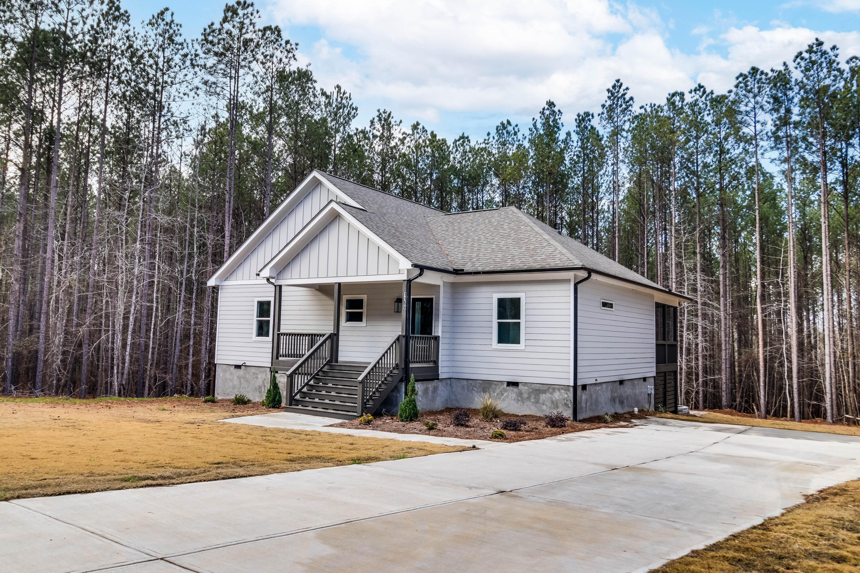 1165 Watersedge Cove Tignall, GA 30668 - Photo 3 of 43 1165 Watersedge Cove-28