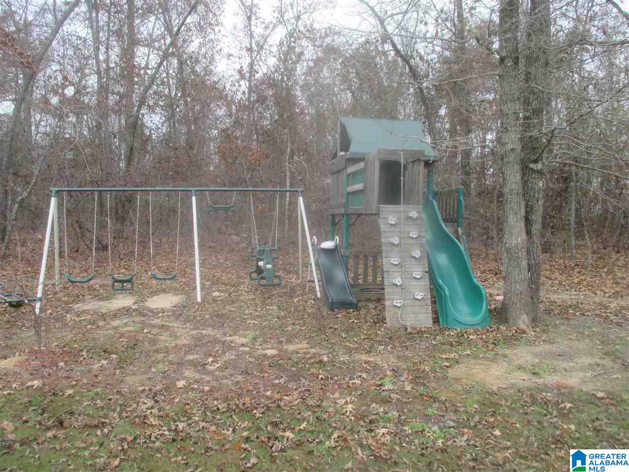 544 Mt View Road Hayden, AL 35079 - Photo 3 of 28