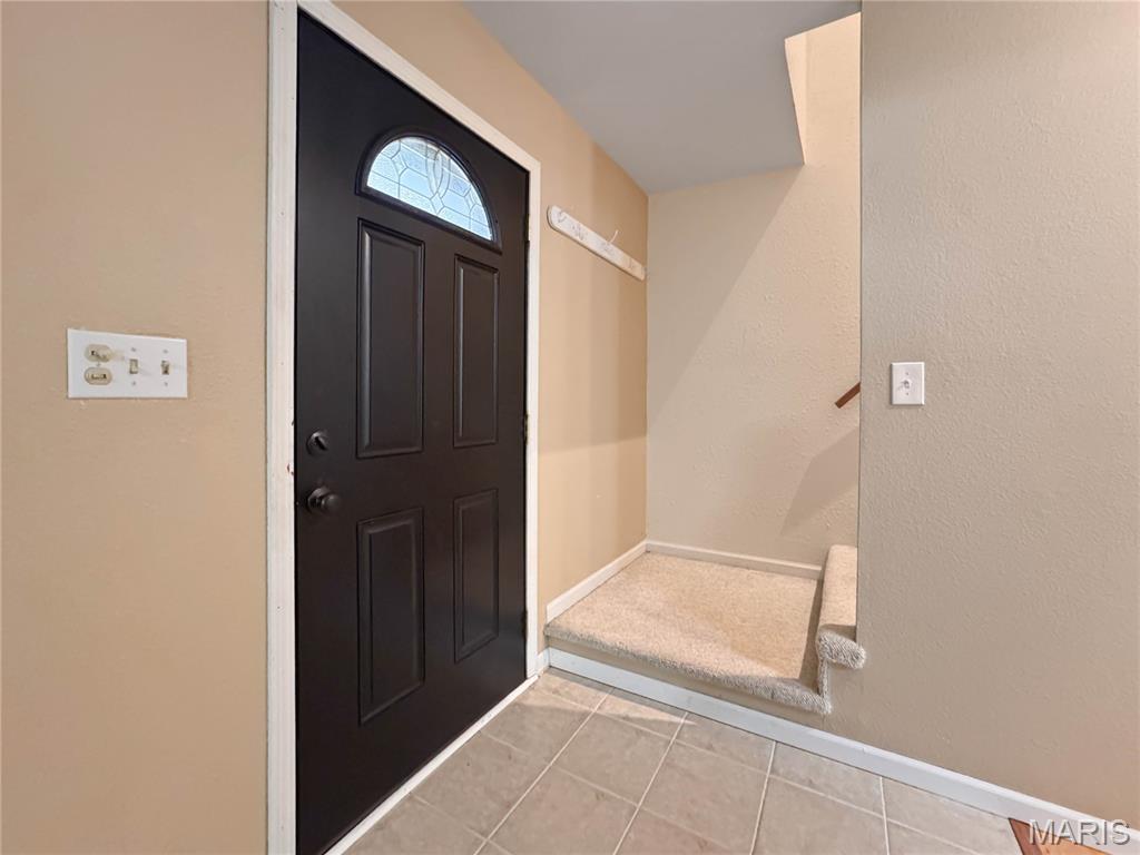 1902 Applegate Lane Edwardsville, IL 62025 - Photo 6 of 47