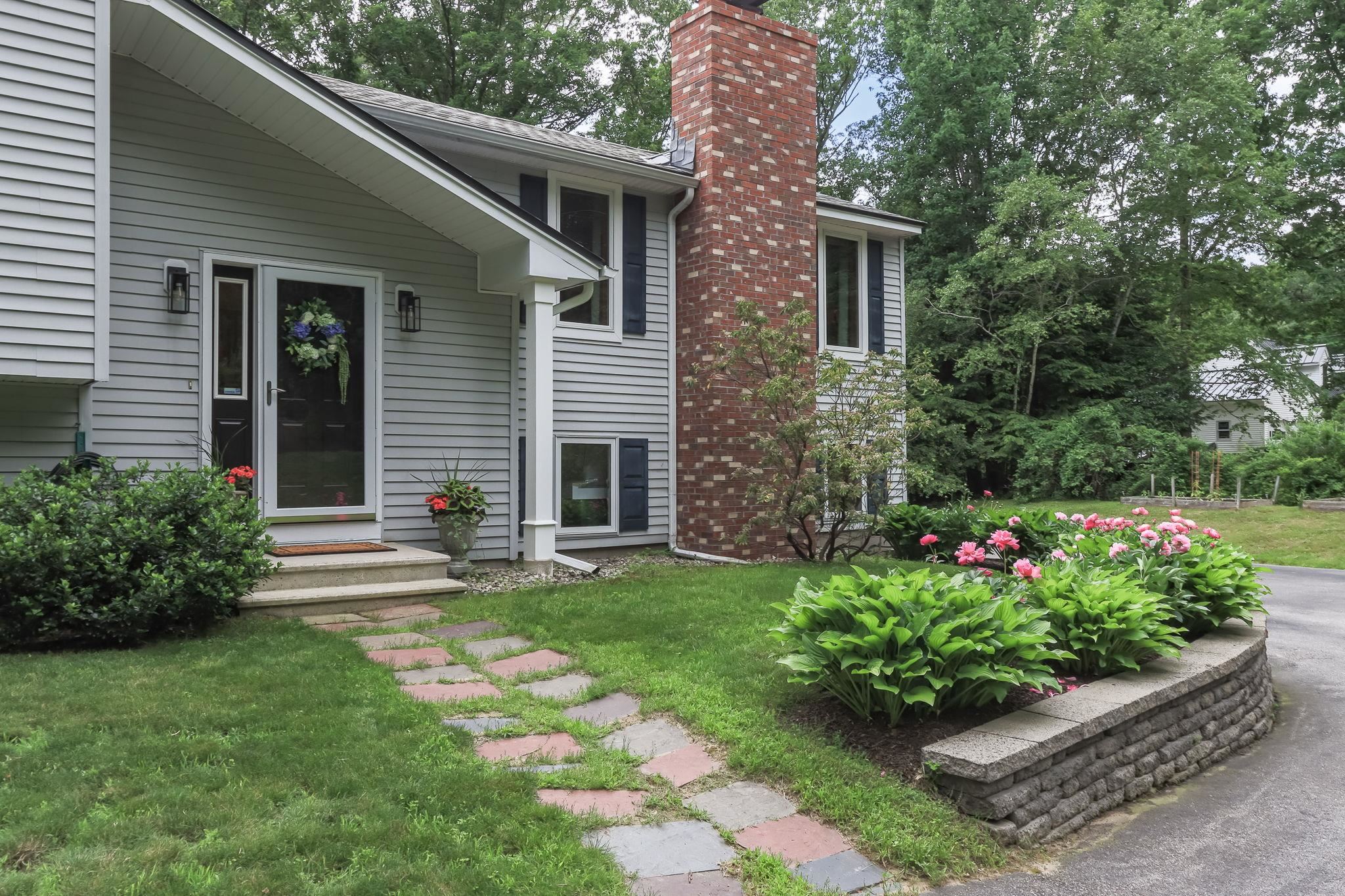 59 Whipplewill Road New Boston, NH 03070 - Photo 19 of 52
