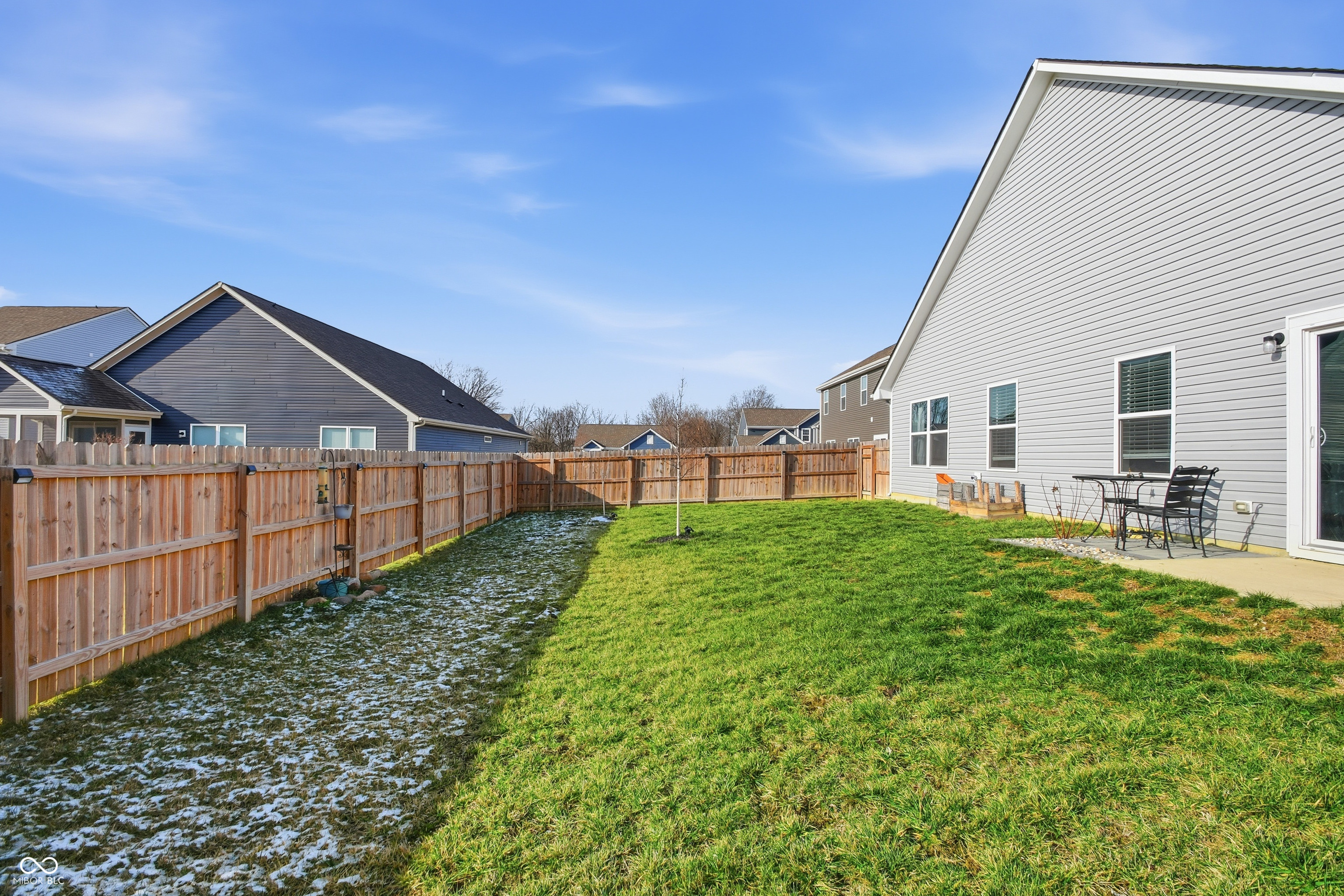 6935 Honeysuckle Way Pendleton, IN 46064 - Photo 3 of 26