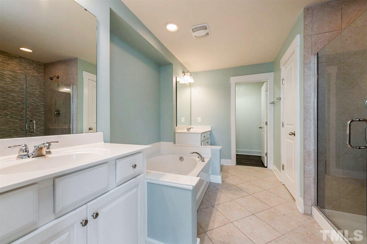 9102 Maria Luisa Place Raleigh, NC 27617 - Photo 4 of 22 Gallery Image 4