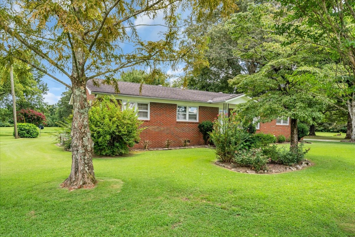 204 Charlie Crosslin Road Manchester, TN 37355 - Photo 11 of 63 Gallery Image 11