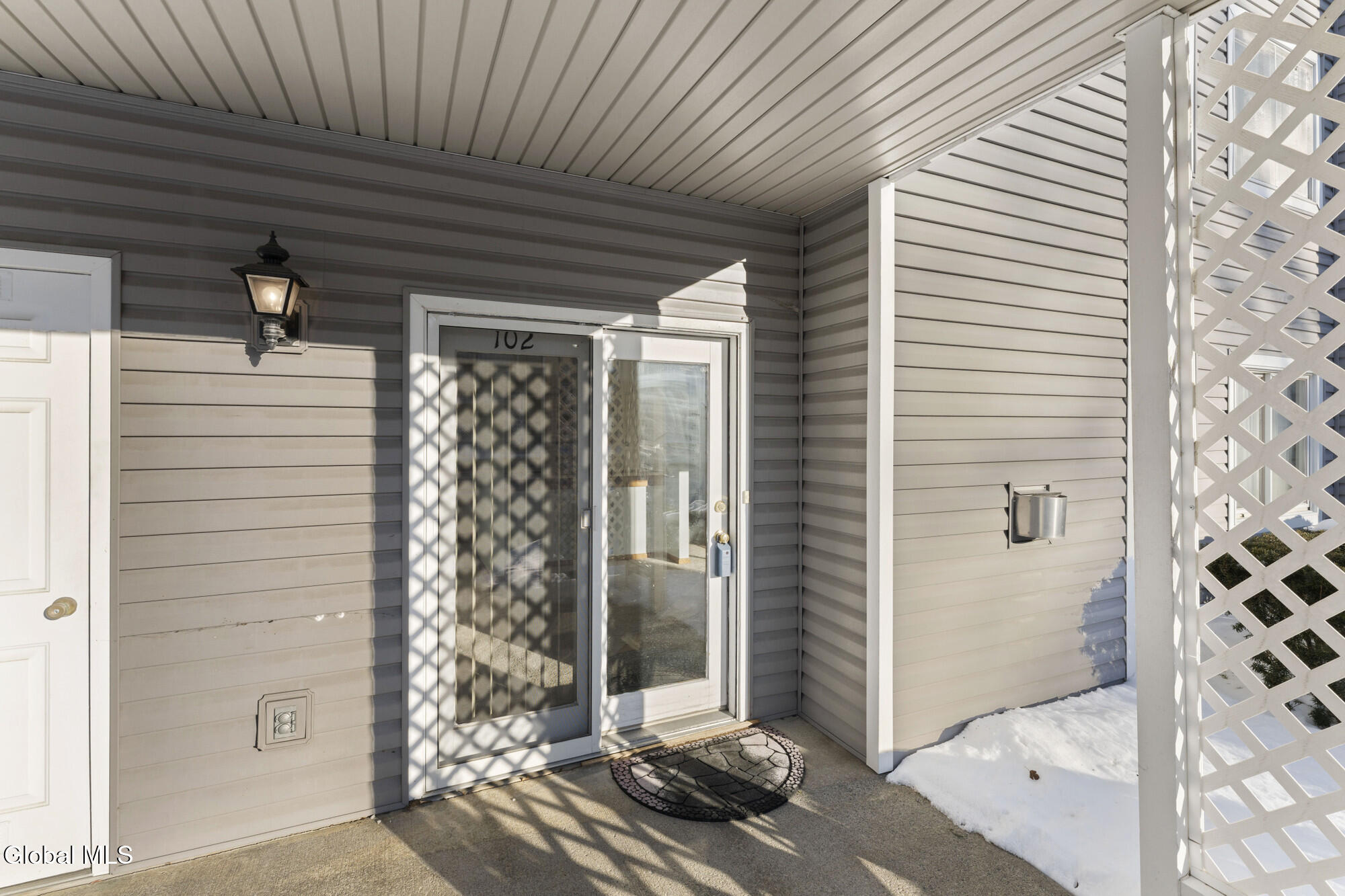 1976 Curry Road, Unit A102 Rotterdam, NY 12303 - Photo 20 of 23 Patio