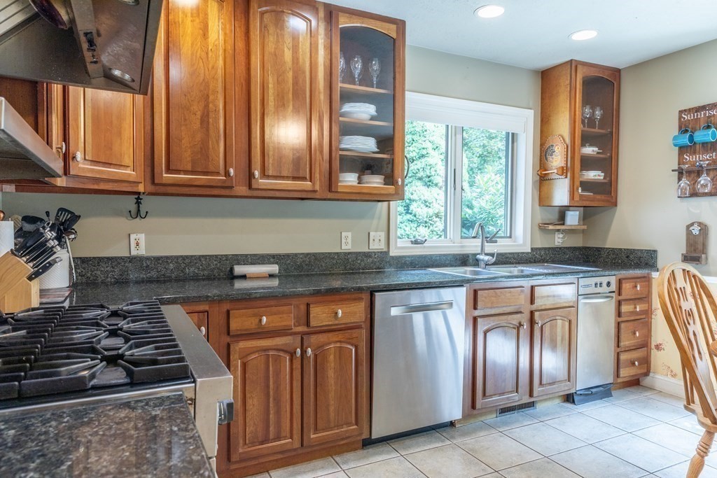 404 State Street Belchertown, MA 01007 - Photo 12 of 42