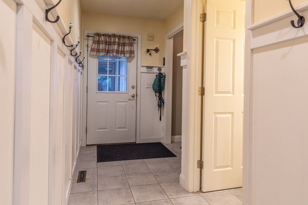 404 State Street Belchertown, MA 01007 - Photo 17 of 42