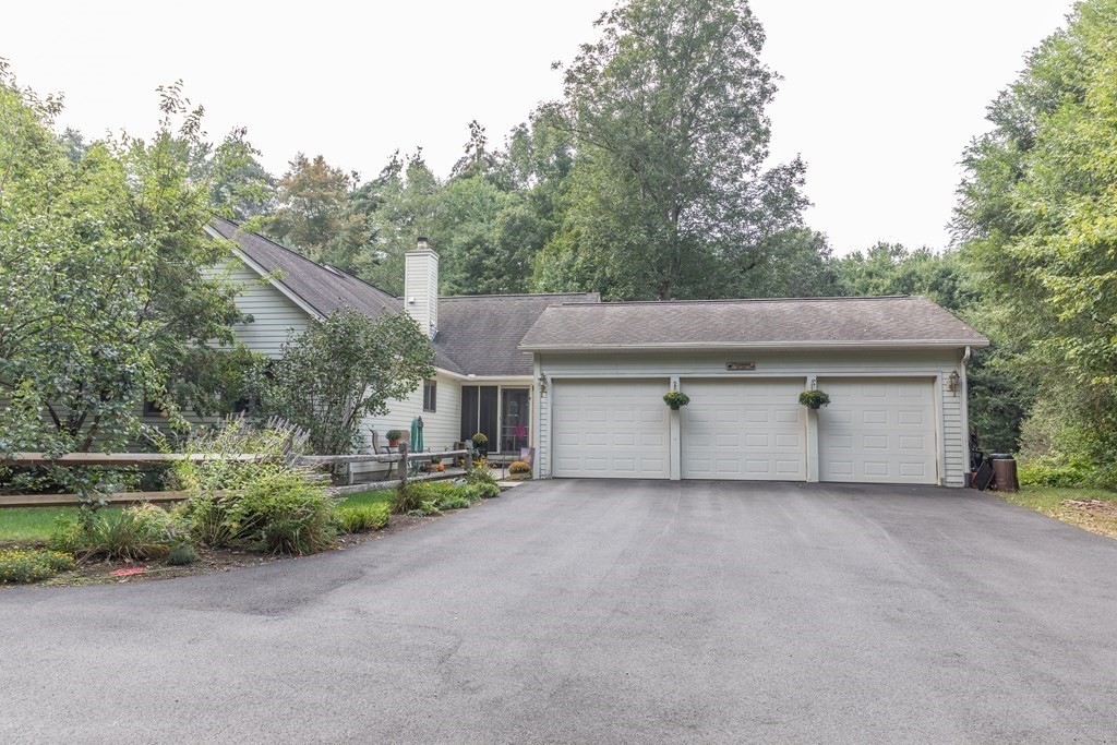 404 State Street Belchertown, MA 01007 - Photo 3 of 42