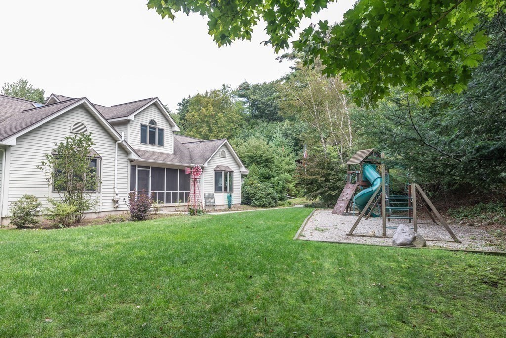 404 State Street Belchertown, MA 01007 - Photo 41 of 42