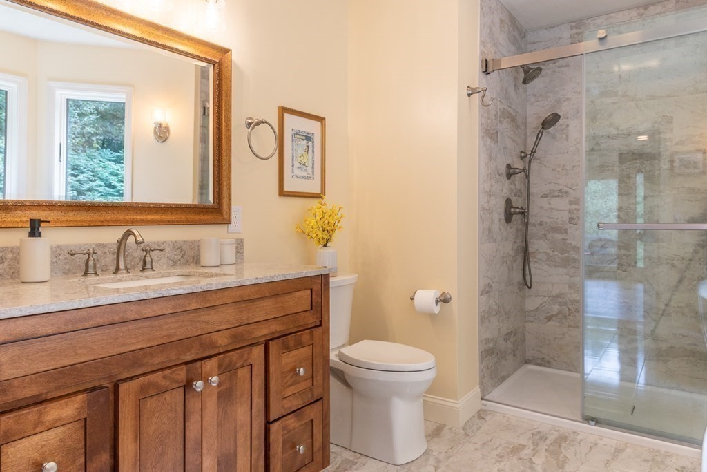 404 State Street Belchertown, MA 01007 - Photo 9 of 42