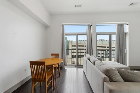 $299,000 | 2407 8th Avenue South, Unit 512, Nashville, TN 37204