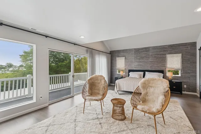 $1,599,000 | 333 Roe Avenue, East Patchogue, NY 11772