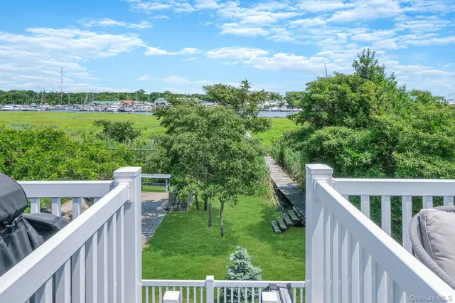 $1,599,000 | 333 Roe Avenue, East Patchogue, NY 11772