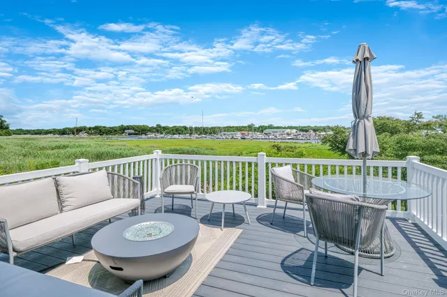 $1,599,000 | 333 Roe Avenue, East Patchogue, NY 11772