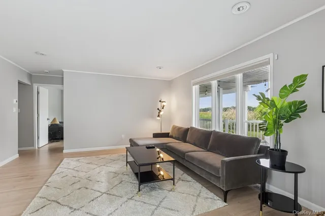 $1,599,000 | 333 Roe Avenue, East Patchogue, NY 11772