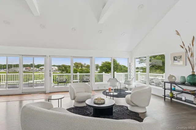 $1,599,000 | 333 Roe Avenue, East Patchogue, NY 11772