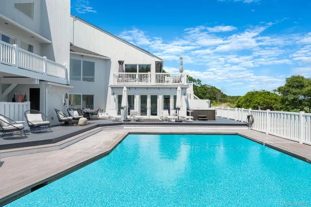 $1,599,000 | 333 Roe Avenue, East Patchogue, NY 11772