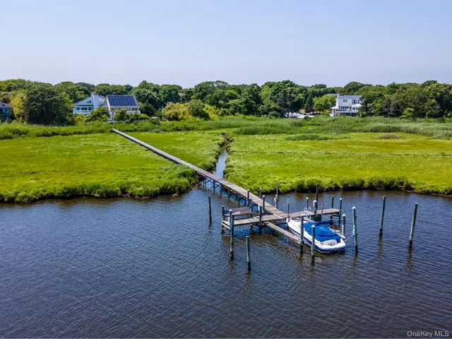 $1,599,000 | 333 Roe Avenue, East Patchogue, NY 11772