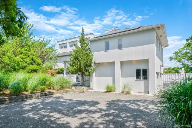 $1,599,000 | 333 Roe Avenue, East Patchogue, NY 11772