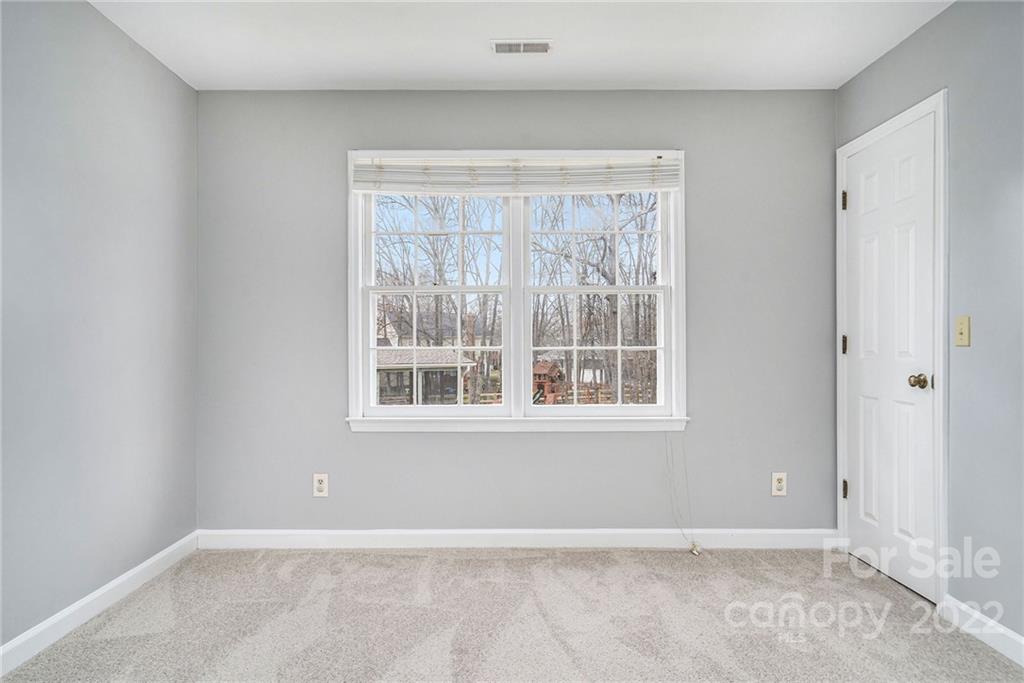 10608 Quail Acres Road Charlotte, NC 28277 - Photo 16 of 24 Gallery Image 16
