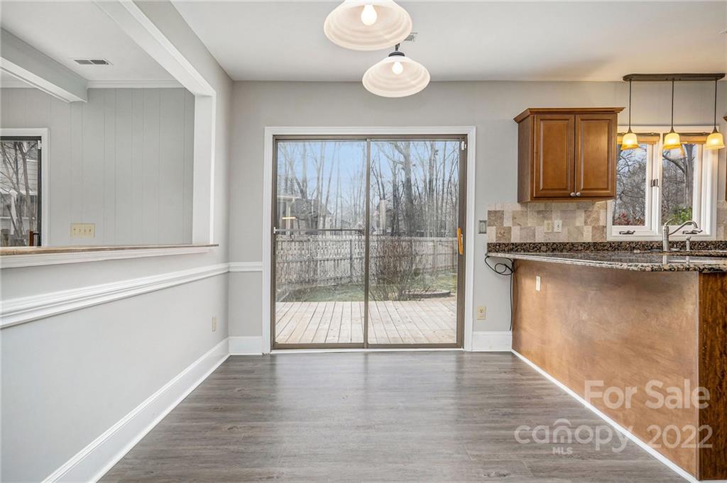 10608 Quail Acres Road Charlotte, NC 28277 - Photo 5 of 24 Gallery Image 5