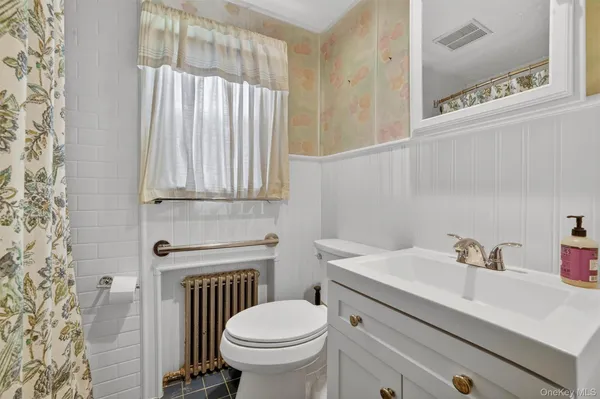 $639,000 | 173 Hunter Avenue, Yonkers, NY 10704