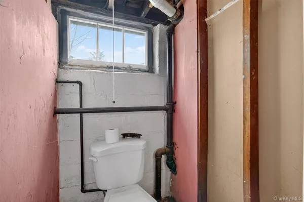 $639,000 | 173 Hunter Avenue, Yonkers, NY 10704