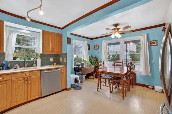 $639,000 | 173 Hunter Avenue, Yonkers, NY 10704
