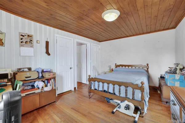 $639,000 | 173 Hunter Avenue, Yonkers, NY 10704