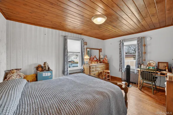 $639,000 | 173 Hunter Avenue, Yonkers, NY 10704
