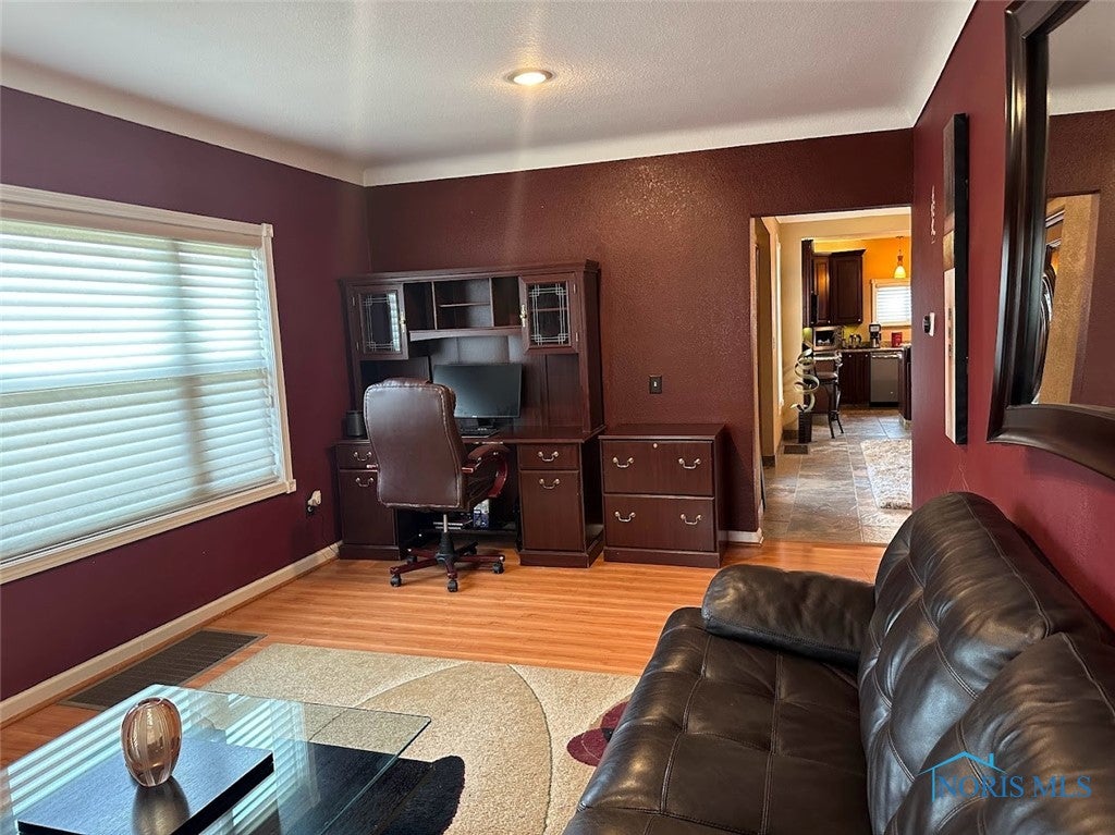 3525 Albon Road Maumee, OH 43537 - Photo 39 of 48 Sheer blinds, canned lighting with dimmer, LVP flooring.