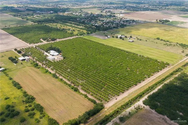 $367,500 | 492 East Trenton Road, Donna, TX 78537