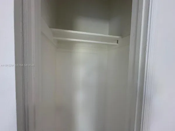 $1,300 | 1293 Northeast 109th Street, Unit 3, Miami, FL 33161