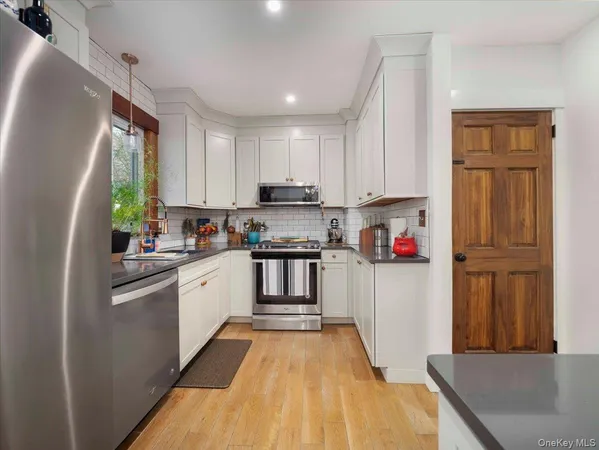 $699,000 | 14 Hillside Avenue, Suffern, NY 10901