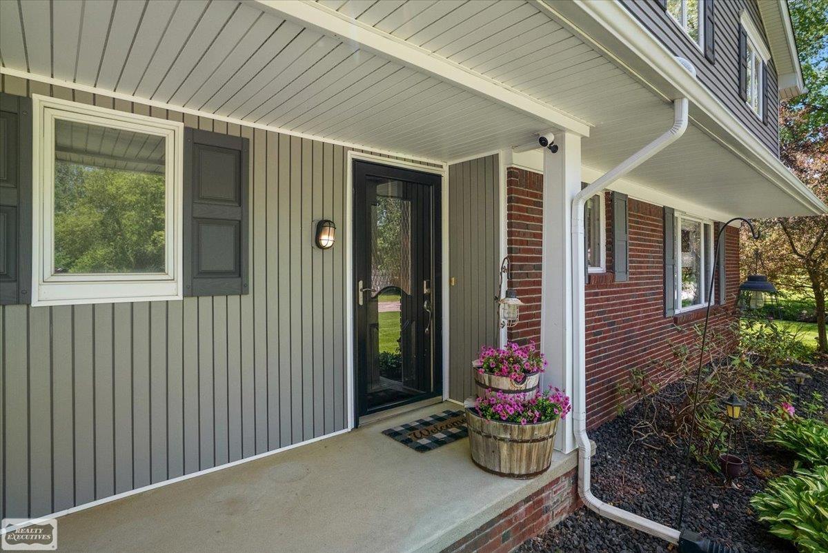 9780 Klais Road Clarkston, MI 48348 - Photo 8 of 60