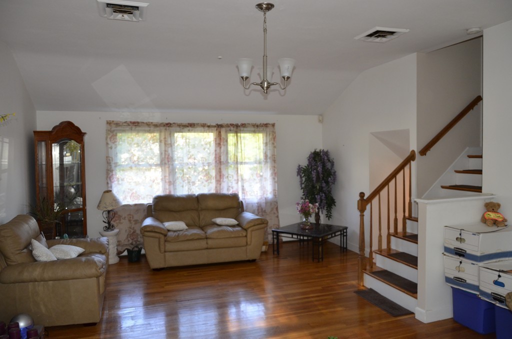 12 Flint Locke Road Randolph, MA 02368 - Photo 11 of 26 Gallery Image 11