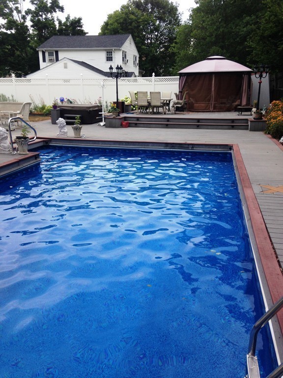 12 Flint Locke Road Randolph, MA 02368 - Photo 21 of 26 Gallery Image 21
