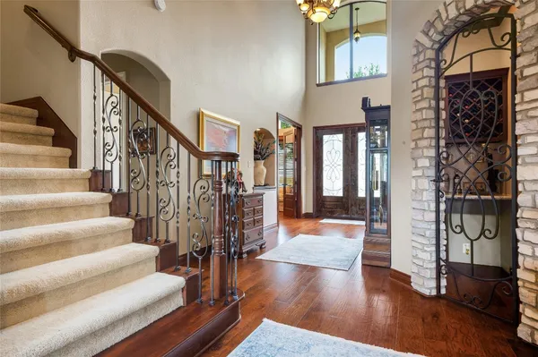 $699,950 | 6119 Lofty Lane, Spring, TX 77379