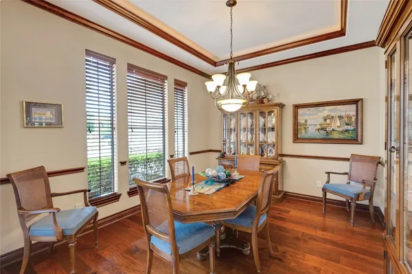 $699,950 | 6119 Lofty Lane, Spring, TX 77379